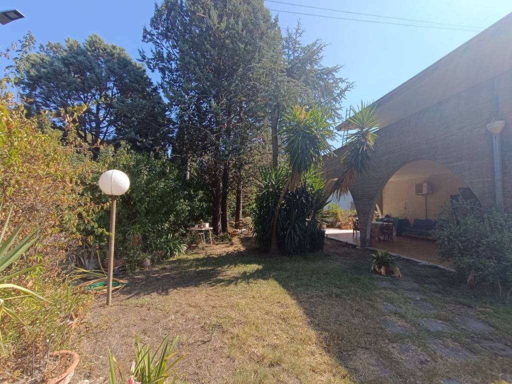 Villa a Trecastagni in Via Andrea Doria - Foto 4