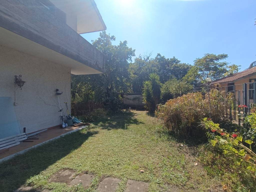 Villa a Trecastagni in Via Andrea Doria - Foto 5