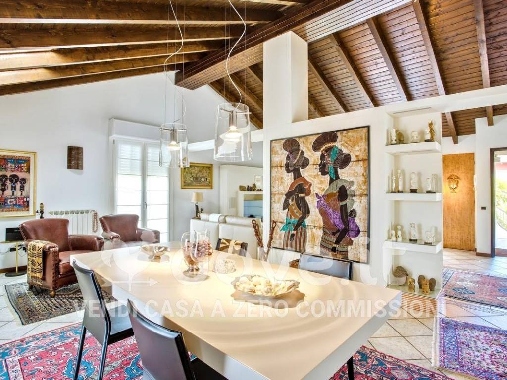 Appartamento a Luino in Via G. Galilei - Foto 2