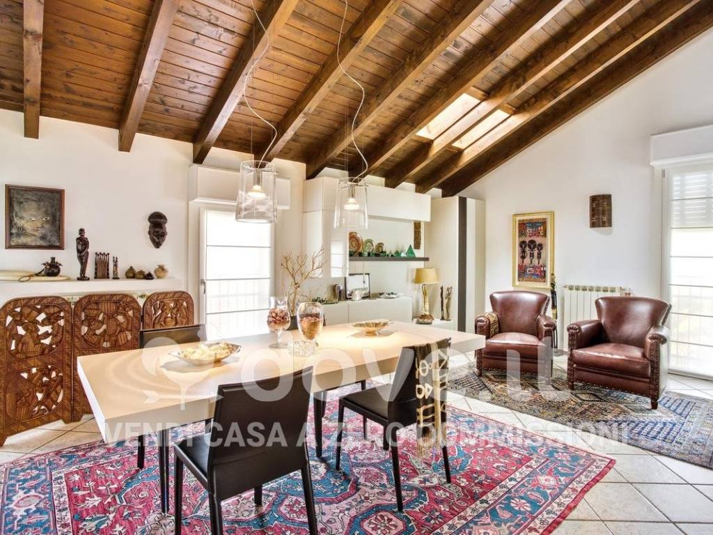 Appartamento a Luino in Via G. Galilei - Foto 3