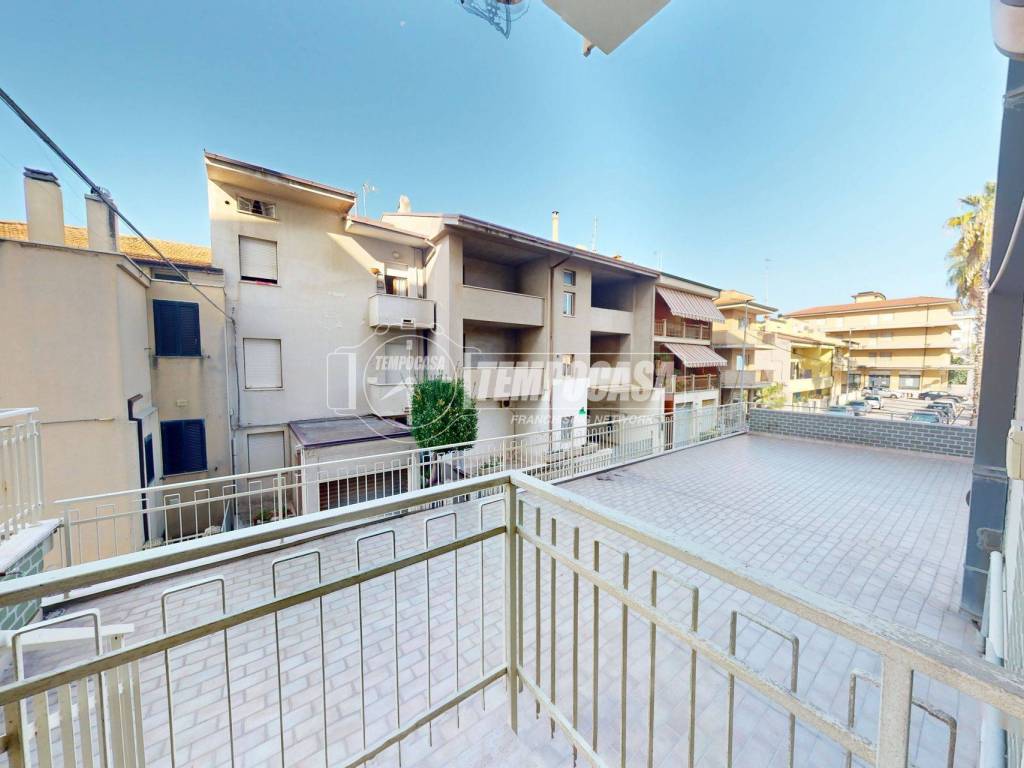 Appartamento a Porto sant'elpidio in Via savona - Foto 5