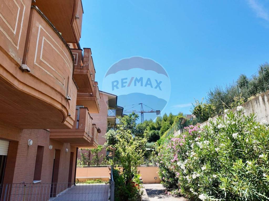 Appartamento a Recanati in Piazzale Menechen, 3 - Foto 4