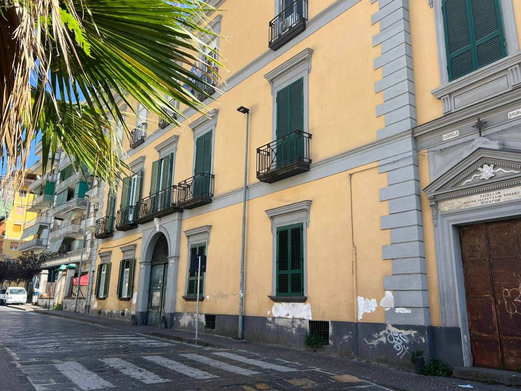 Appartamento a San giorgio a cremano in Via Pittore, 93 - Foto 2