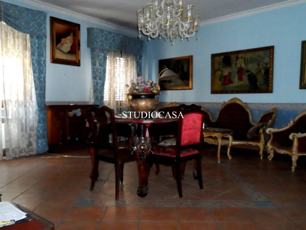 Villa a San nicola la strada in Viale Carlo III di Borbone - Foto 4
