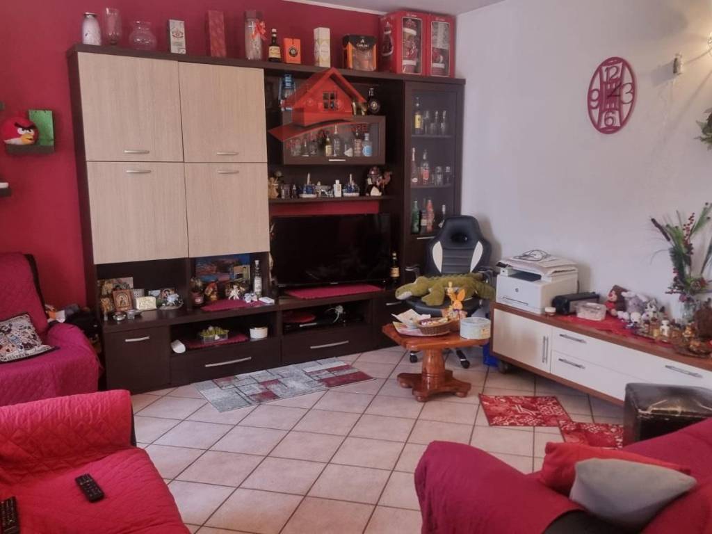 Appartamento a Brembate in Via u.foscolo, 1 - Foto 4