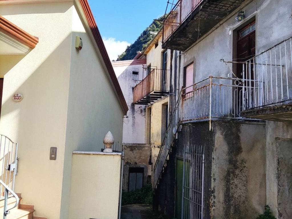 Casa indipendente a Lauria in Vico I San Venere, 30 - 32 - Foto 4