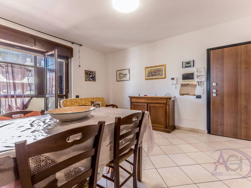 Appartamento a Aprilia in Via Caltanissetta - Foto 5