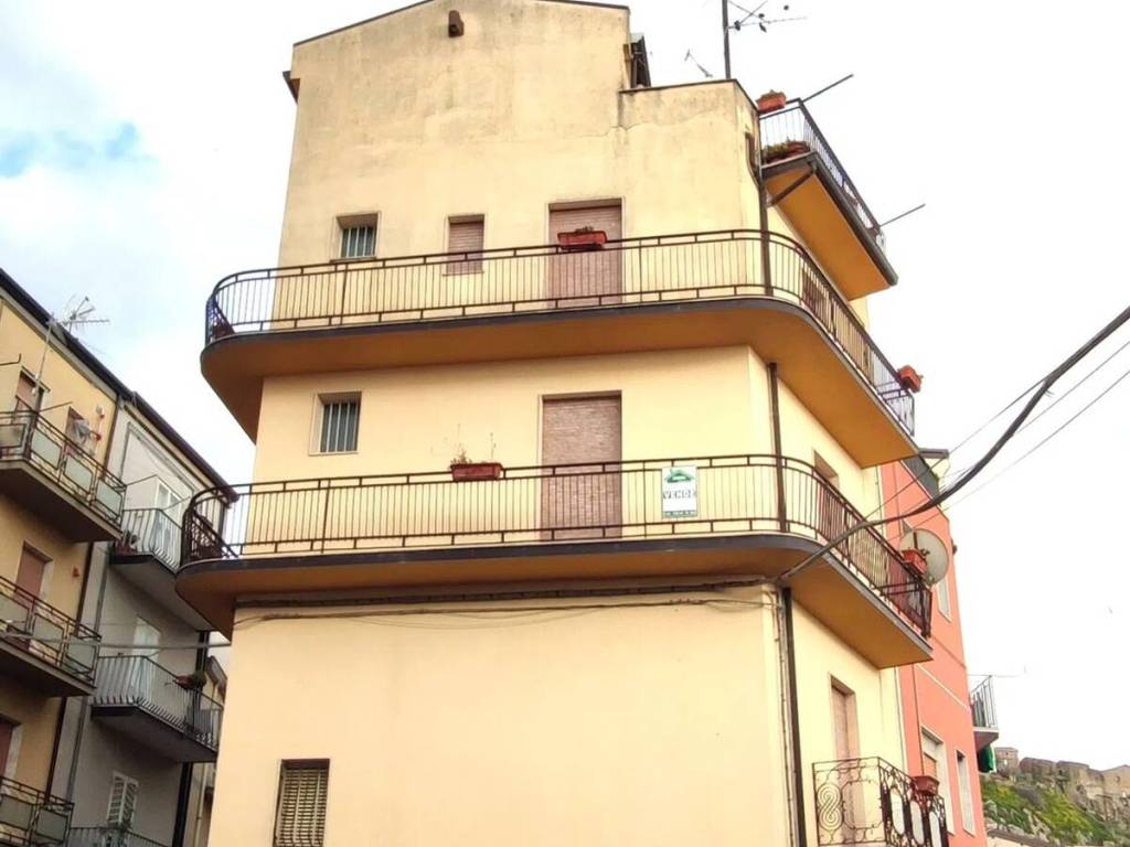 Villa a Troina in Via Pietro Toselli, 21 - Foto 2