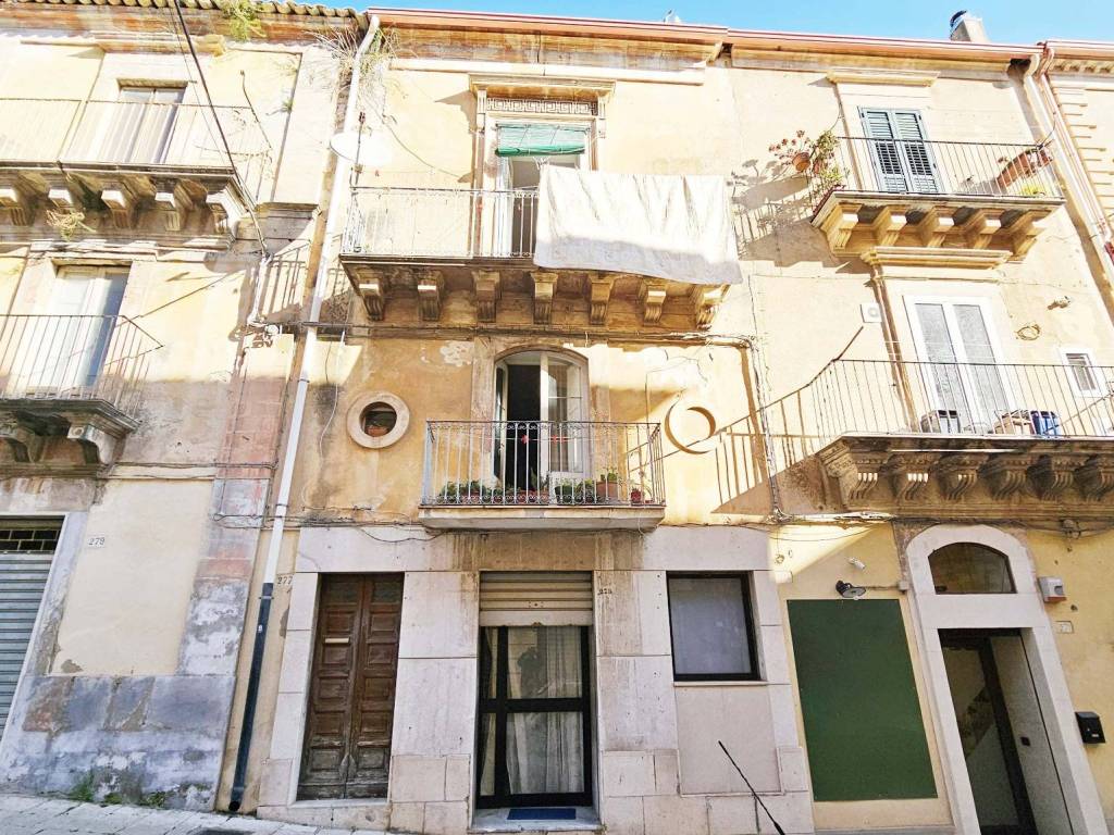 Casa indipendente a Ragusa in Via Ecce Homo - Foto 2