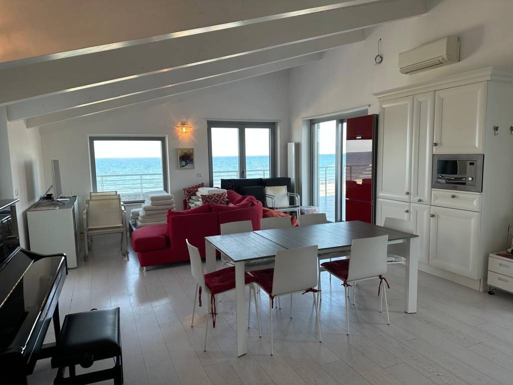 Appartamento a Silvi in Via Rubicone - Foto 4