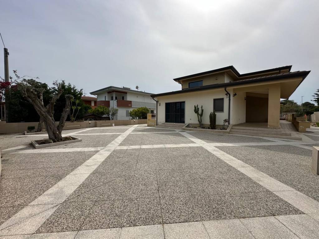 Villa a Crotone in Via delle Orchidee - Foto 4