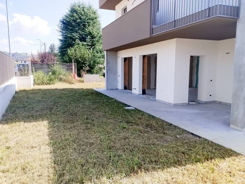 Villa a Grumello del monte in Via Dottor Libero Signorelli - Foto 3