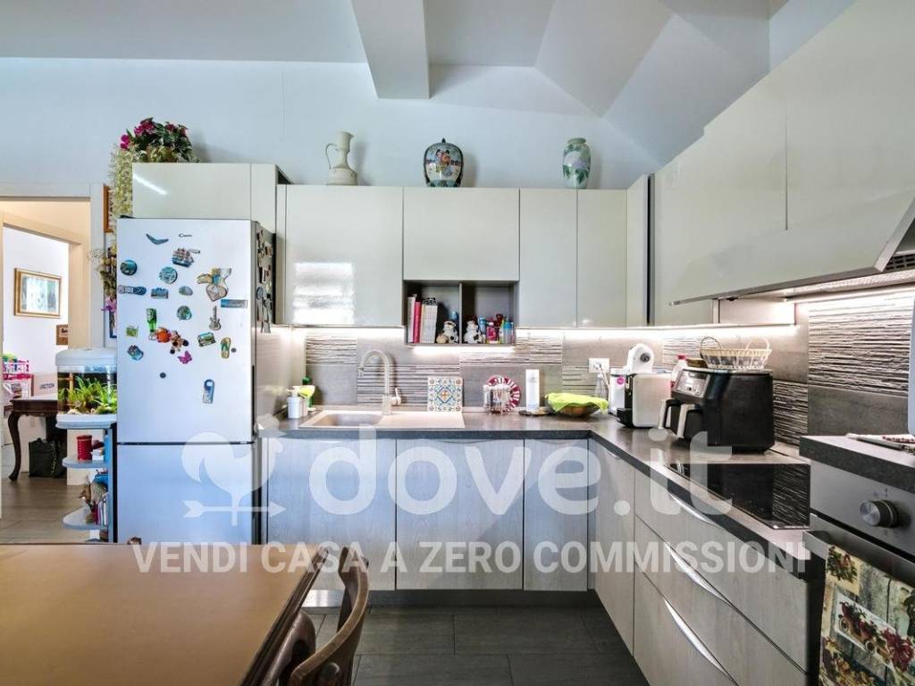 Villa a Carugo in Via Luigi Cadorna, 54 - Foto 2