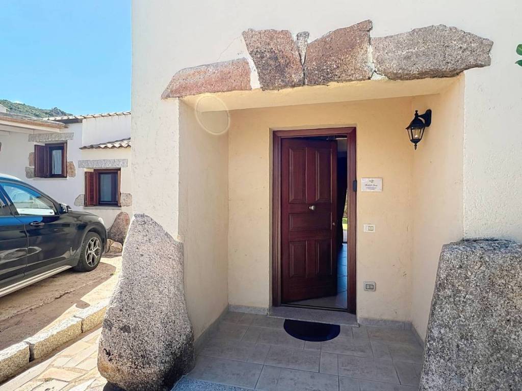 Casa indipendente a Loiri porto san paolo in Via Gallura - Foto 5