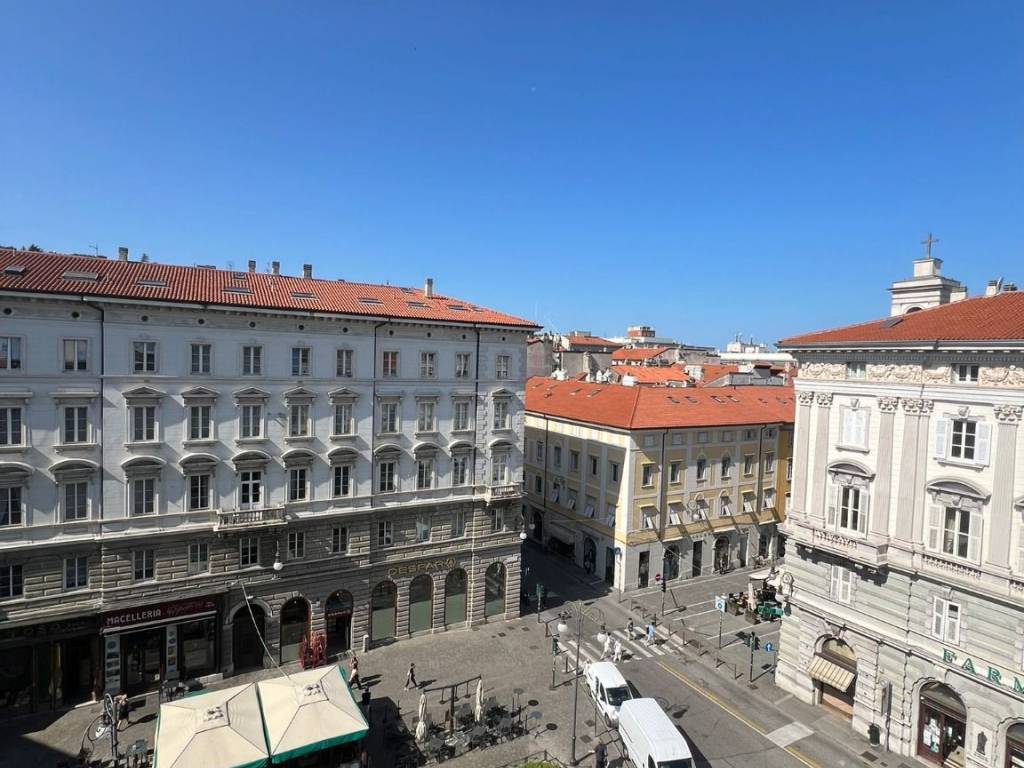 Appartamento a Trieste in Piazza San Giovanni - Foto 2