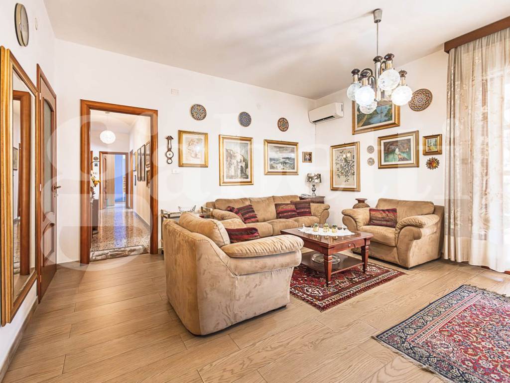 Appartamento a Cagliari in Via Risorgimento, sn - Foto 2