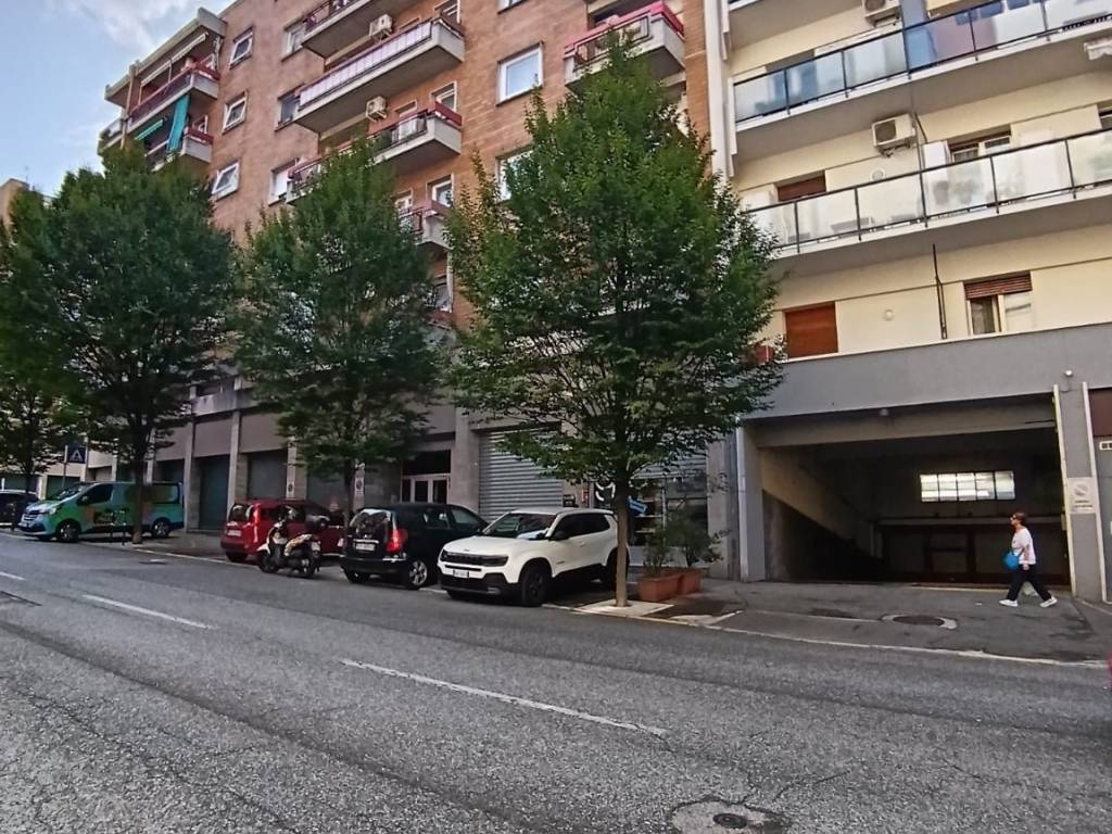 Box / garage a Trieste in Viale Raffaello Sanzio, 13 - Foto 2