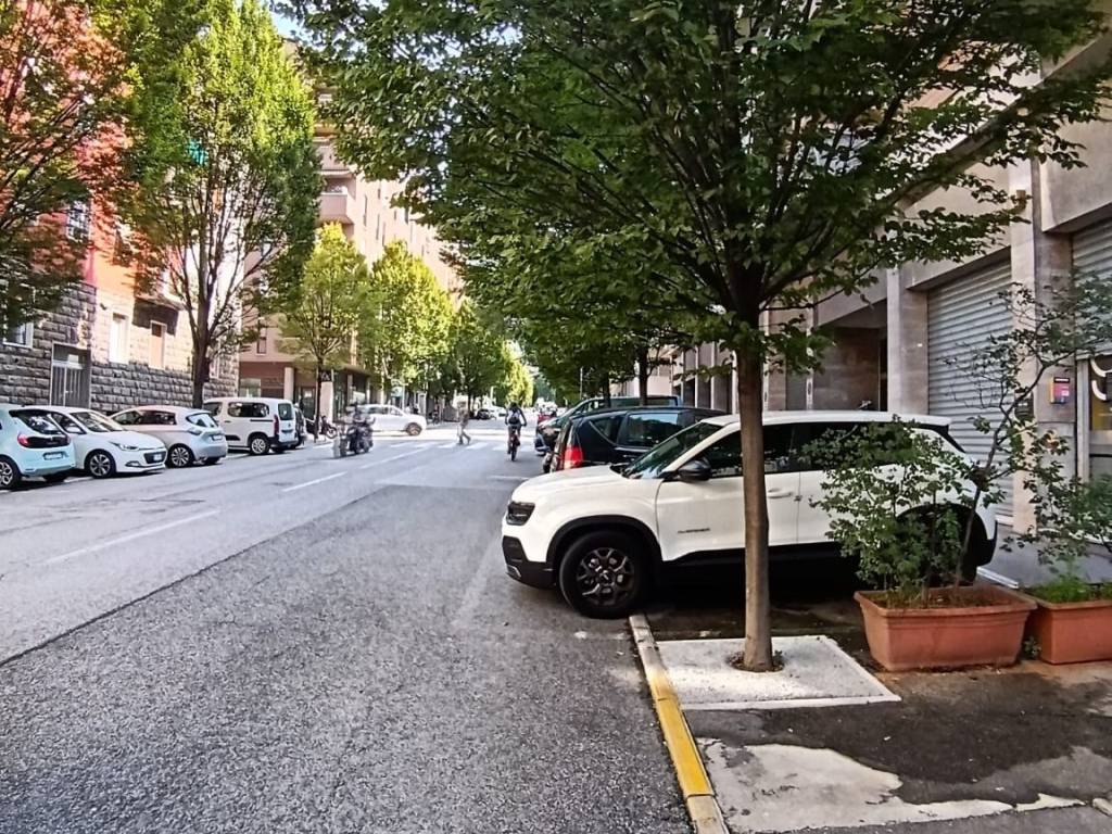 Box / garage a Trieste in Viale Raffaello Sanzio, 13 - Foto 4