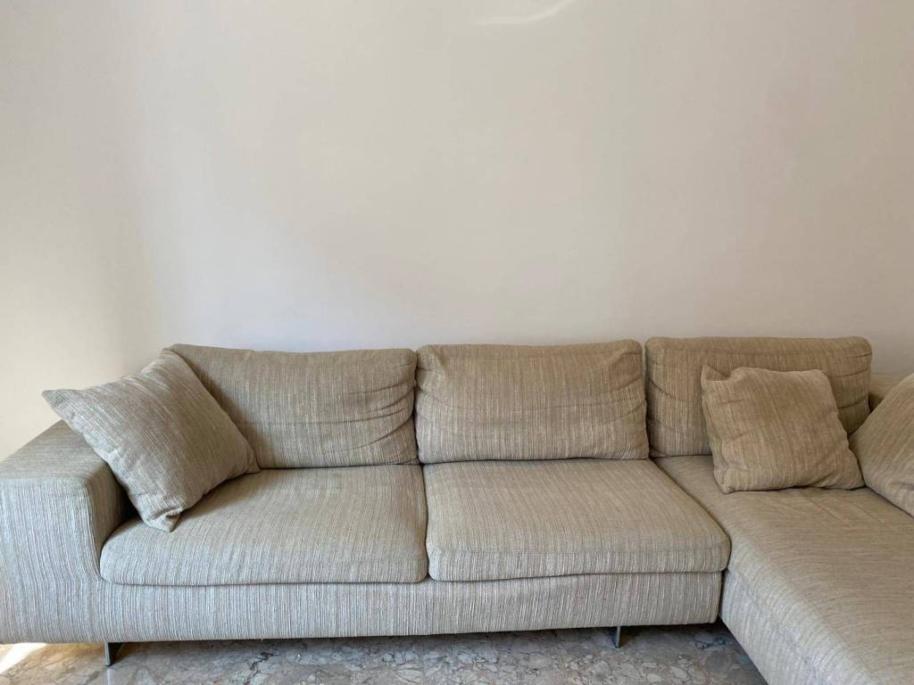 Appartamento a Teramo in CORSO CARLO DE MICHETTI, 20 - Foto 2