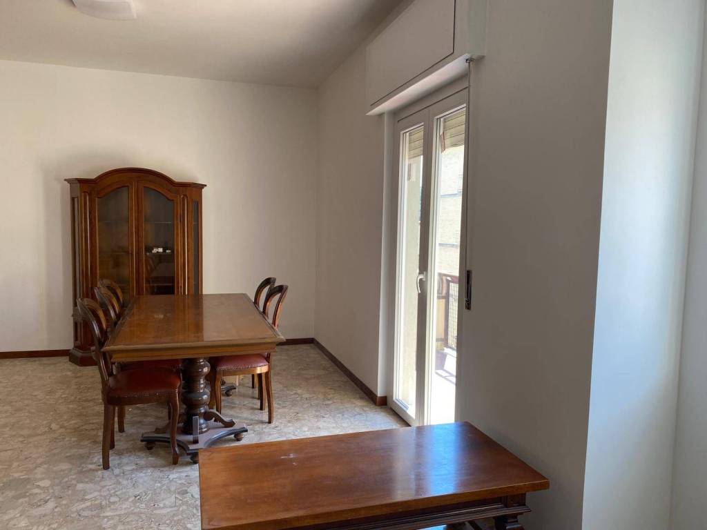 Appartamento a Teramo in CORSO CARLO DE MICHETTI, 20 - Foto 5