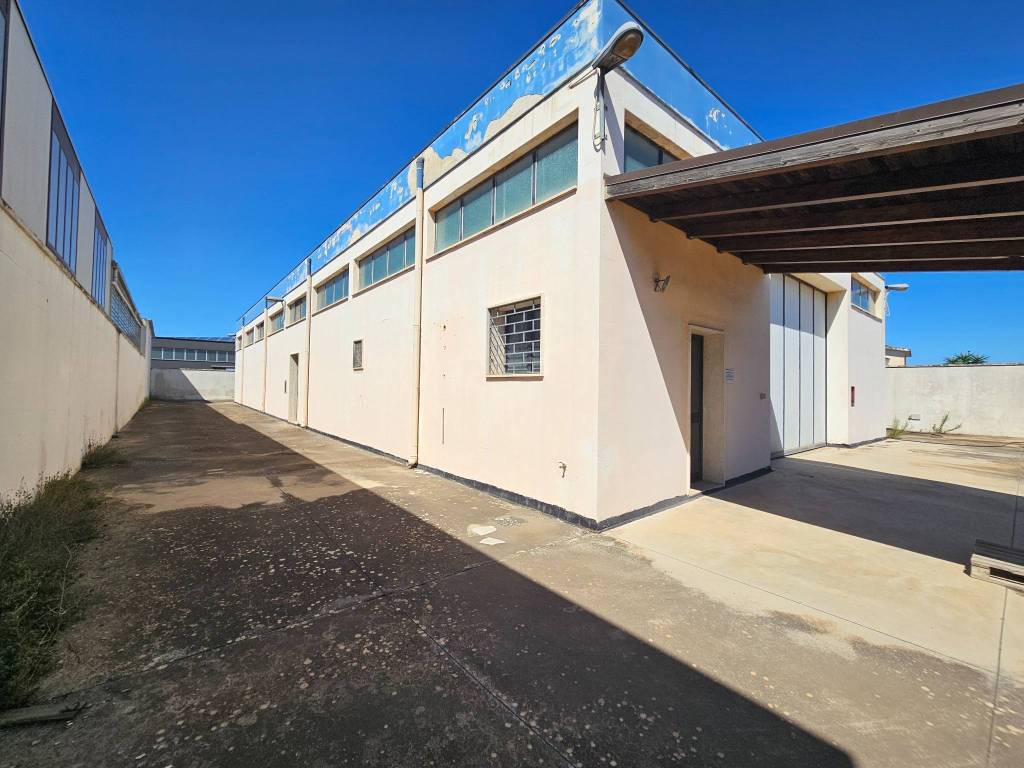 Immobile a Trepuzzi in Via Maffeo Pantaleoni - Foto 4