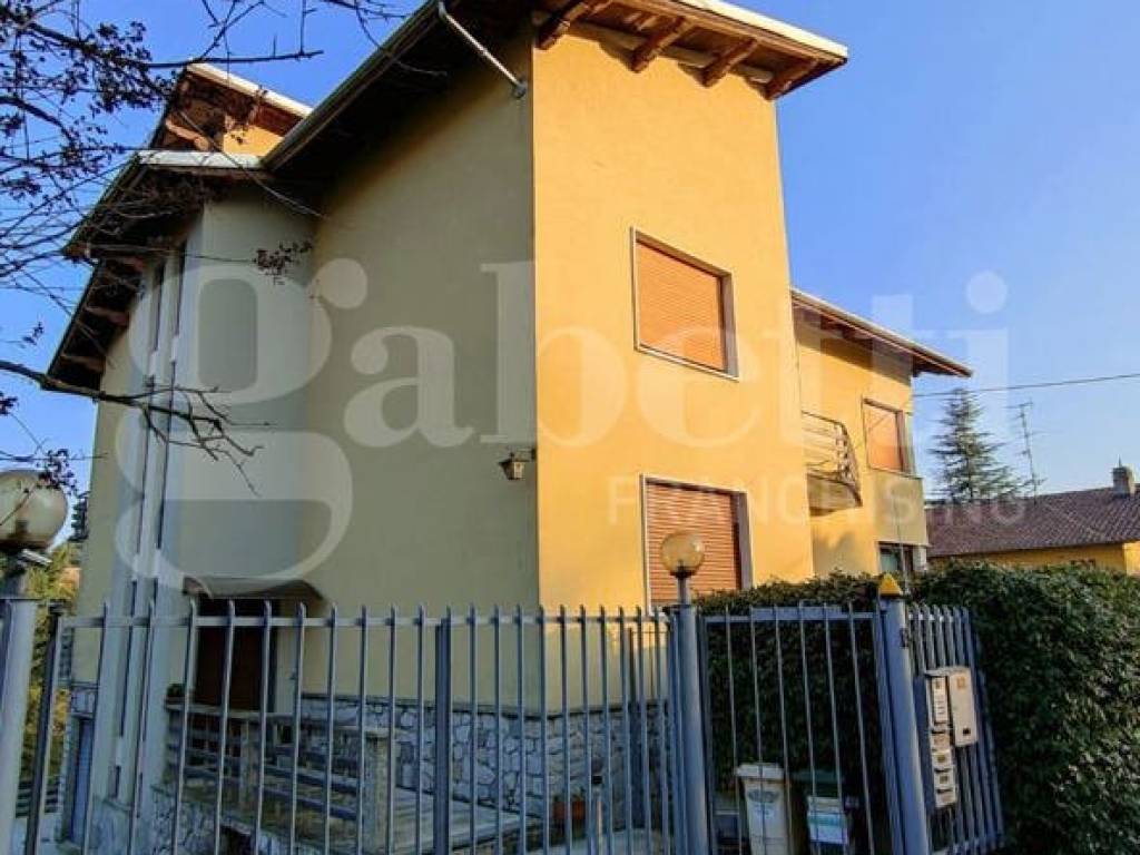 Appartamento a Biella in Via De Giovannini, 15 - Foto 3
