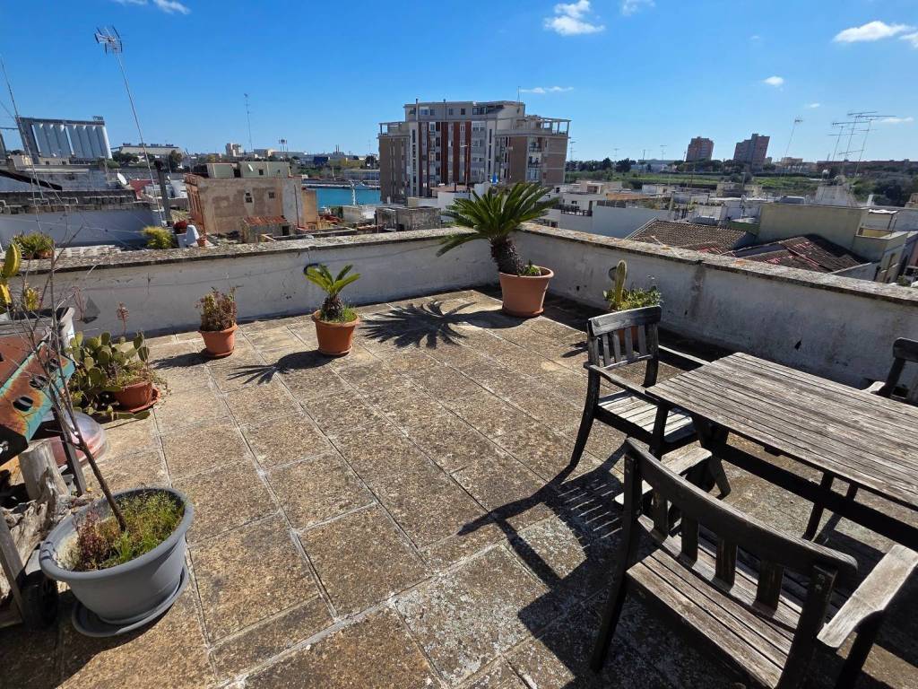 Appartamento a Brindisi in Via Carlo De Marco, 1 - Foto 2