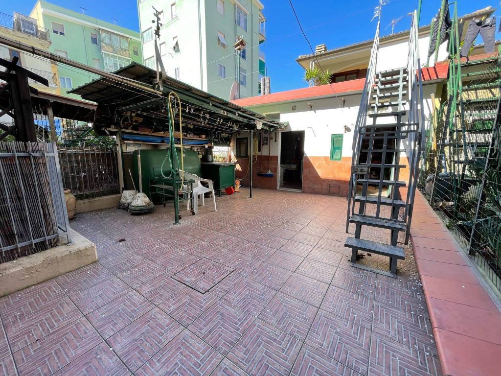Appartamento a Follonica in Via Antonio Alonzo, 22 - Foto 4