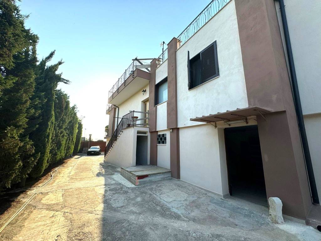 Villa a Barletta in Via Andria, 135 - Foto 3