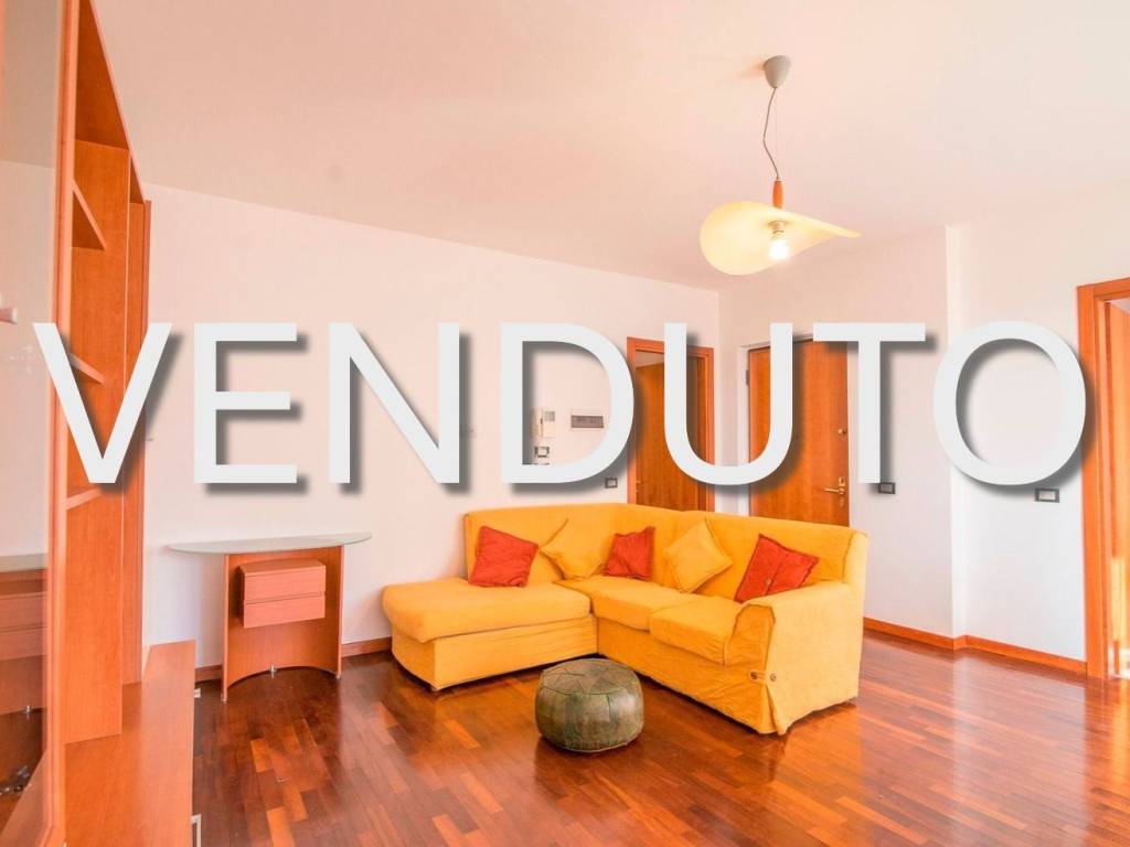 Appartamento a San donato milanese in Via Bruxelles - Foto 1