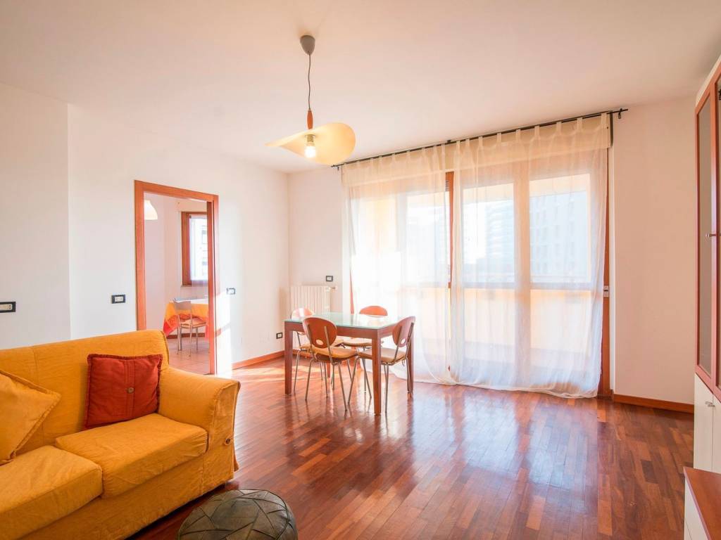 Appartamento a San donato milanese in Via Bruxelles - Foto 4