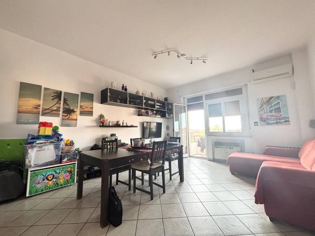 Appartamento a Aprilia in Via Gabriele D'Annunzio - Foto 4