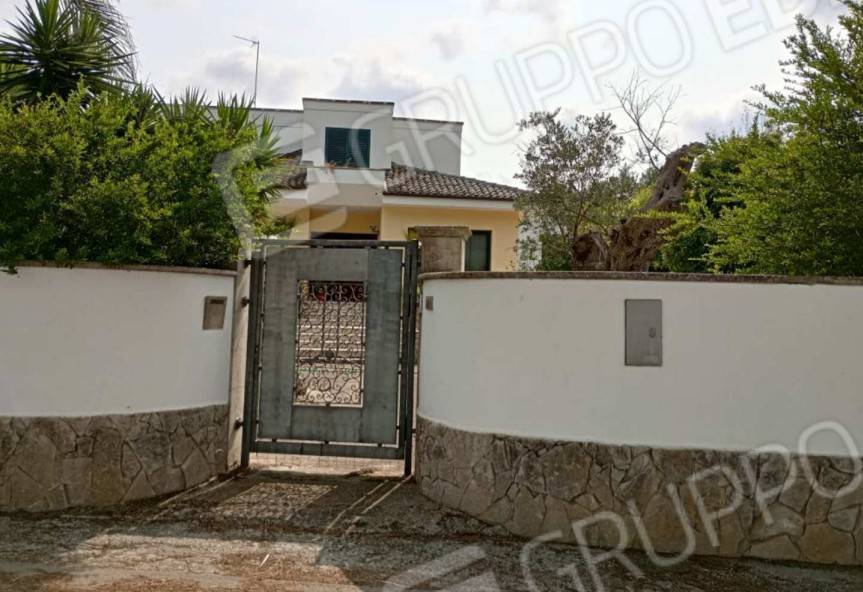 Villa a Nociglia in Via L. Macculi, 127 - Foto 2