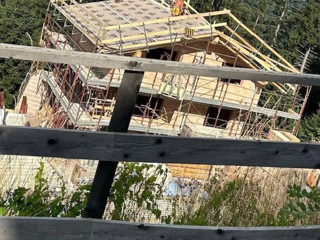 Appartamento a Comelico superiore in Via Sant'Anna S.N.C. - Foto 2