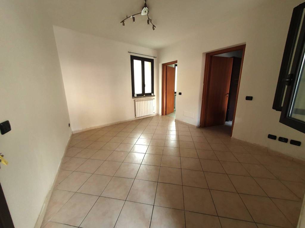 Appartamento a Cassano magnago in Vicolo dell'Angelo - Foto 4