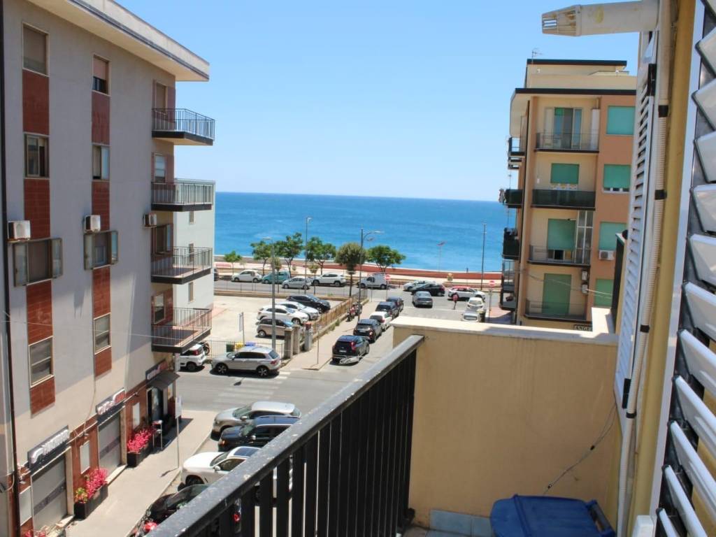 Appartamento a Catanzaro in Via Murano - Foto 4