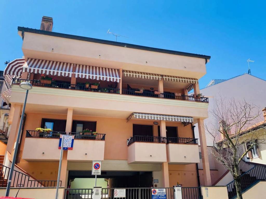 Appartamento a Grado in Via Roma, 16 - Foto 2