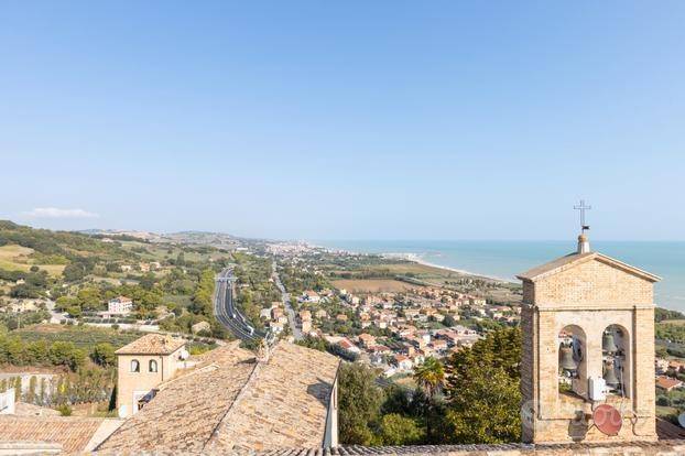 Loft / open space a Fermo in Via Giulio Cesare, 35, 63900 Torre Di Palme Fm, Italia - Foto 4