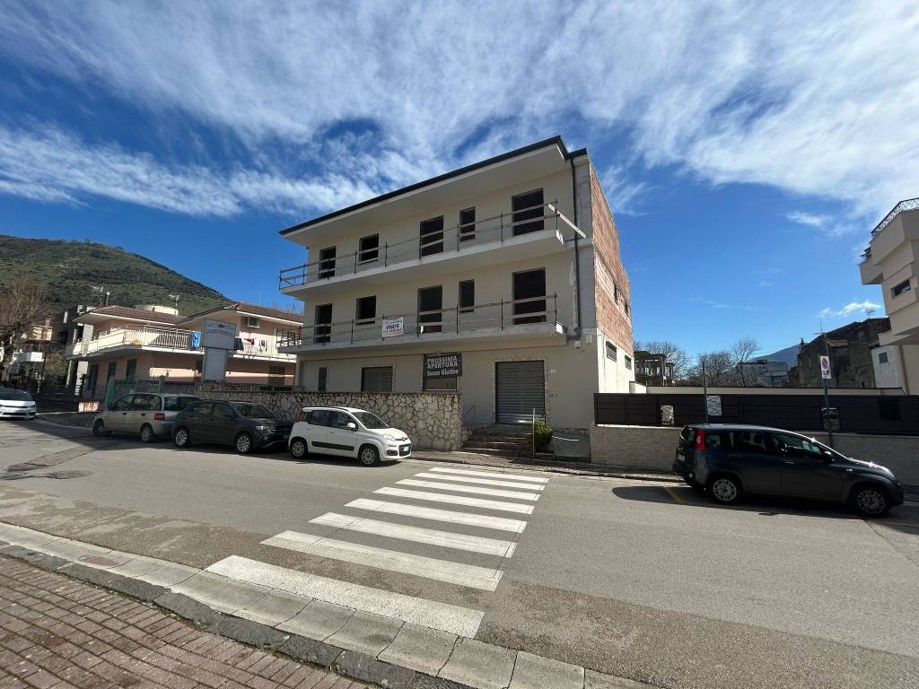 Palazzo / stabile a Santa maria a vico in Viale Fruggieri - Foto 4