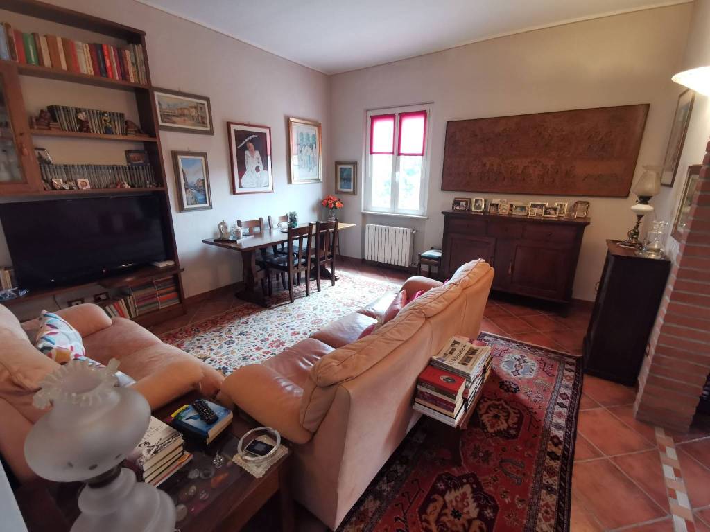 Villa a Verrua po in Via Tre Martiri, 45 - Foto 5