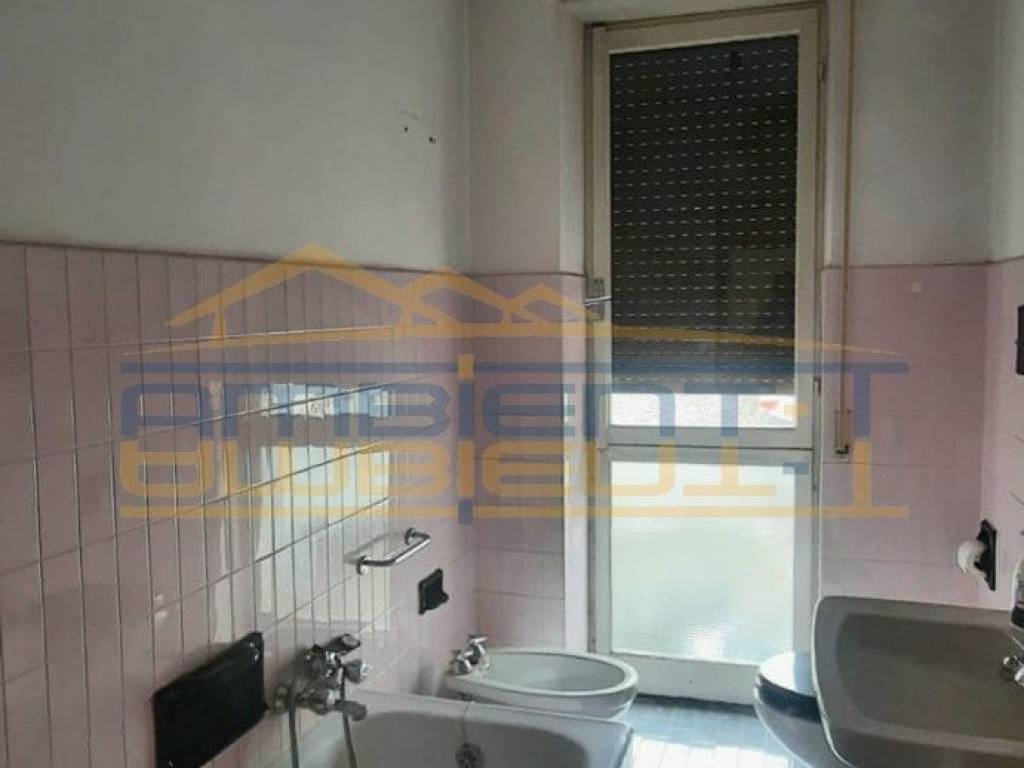 Appartamento a Ballabio in Via Ugo Bartesaghi - Foto 4