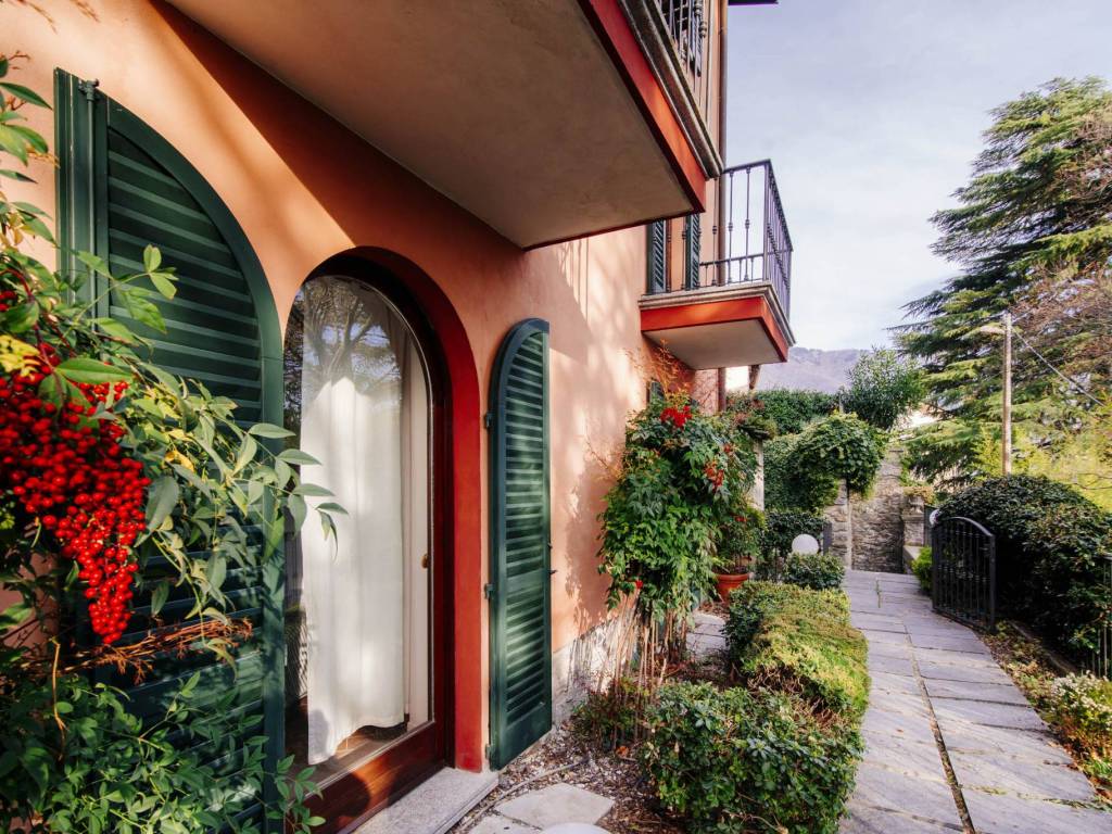 Appartamento a Cernobbio in Via Monte Santo - Foto 3