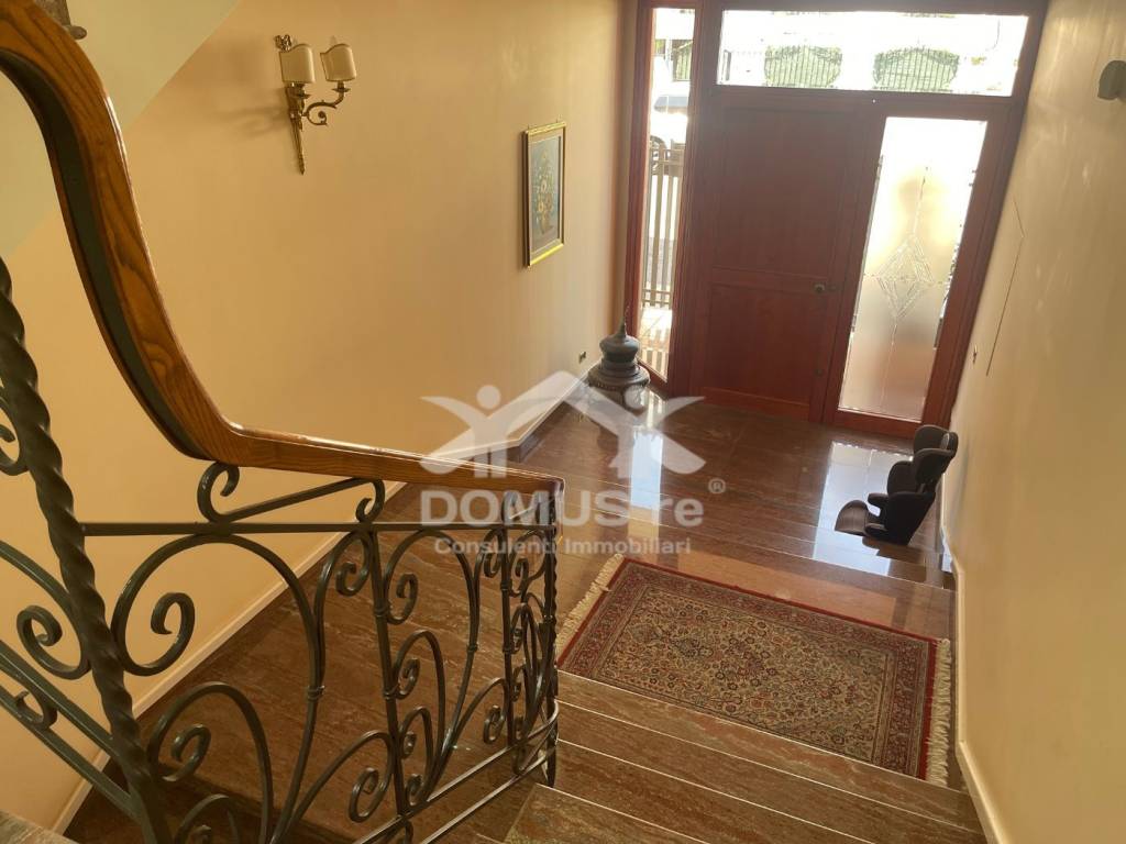 Casa indipendente a Andria in Via Giuseppe Massari - Foto 3