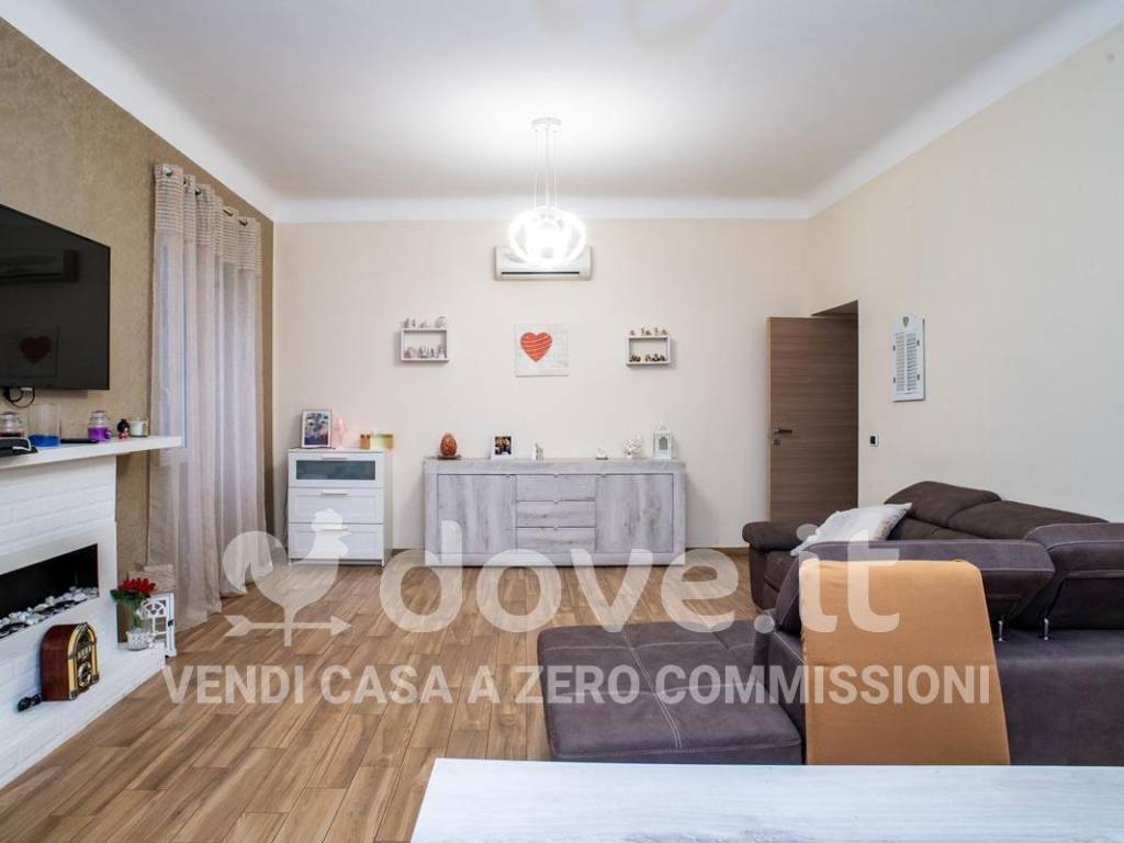 Appartamento a Taranto in Via Messapia, 6 - Foto 2