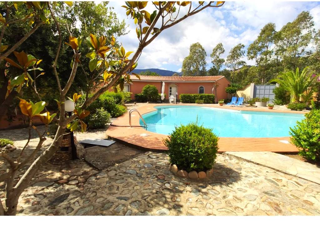 Villa a Jerzu in genna e passeri - Foto 2
