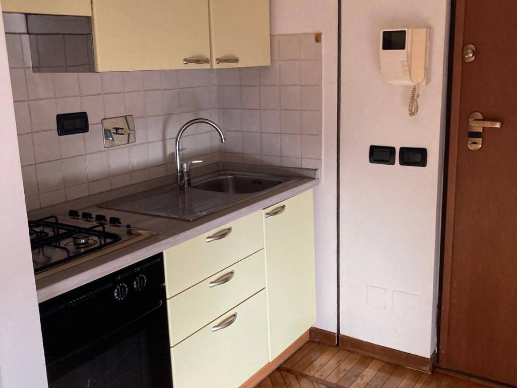 Appartamento a Asti in Via Federico della Valle, 1 - Foto 2