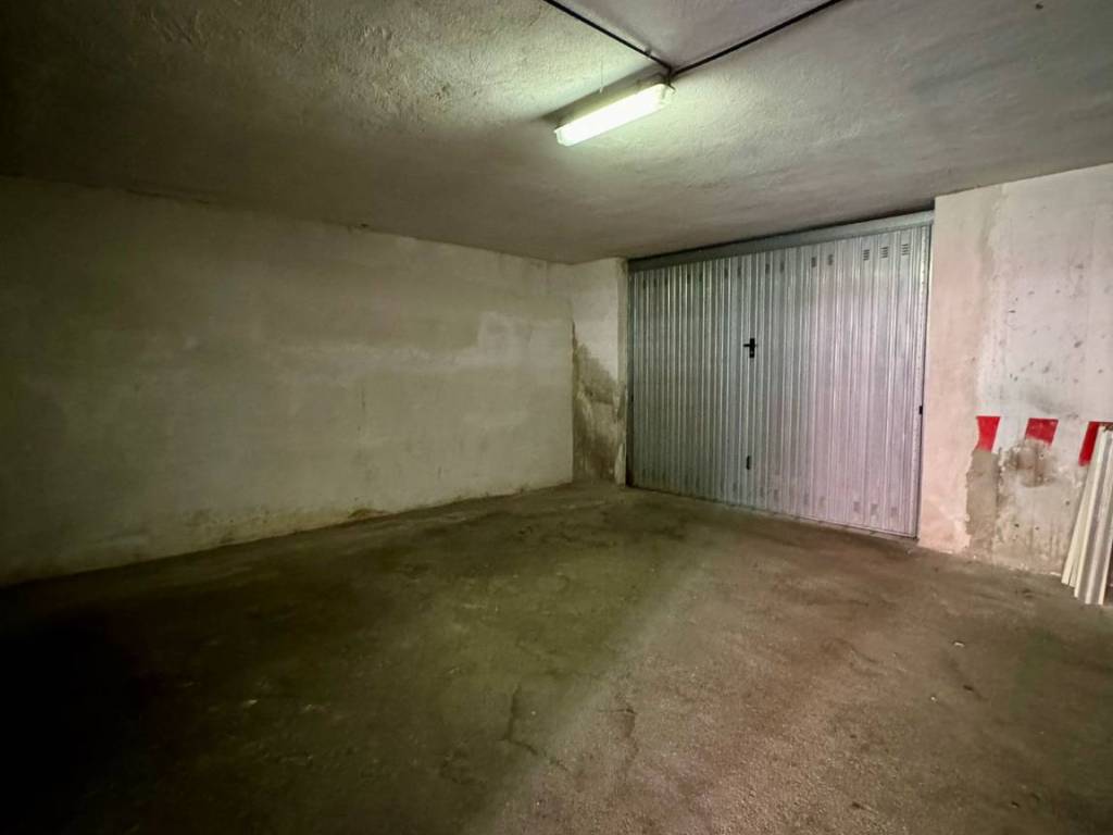 Box / garage a Avellino in Via Giuseppe Mazzini - Foto 4