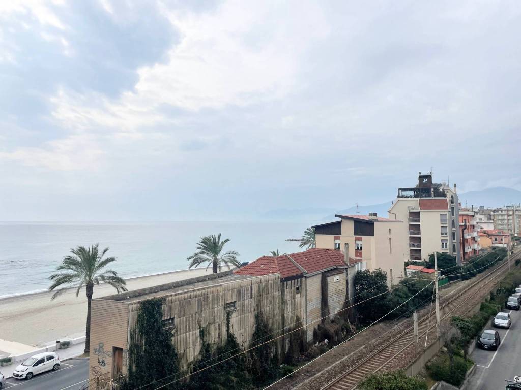 Appartamento a Pietra ligure in Viale Europa - Foto 5