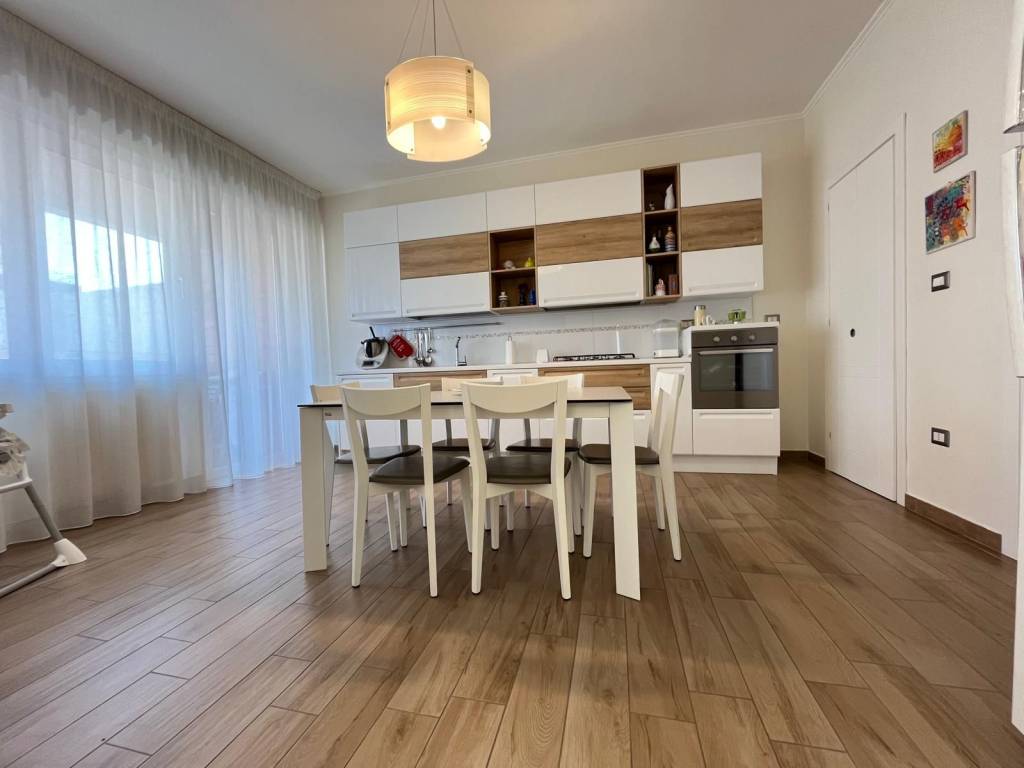 Appartamento a Cerignola in Via Tito Livio - Foto 5