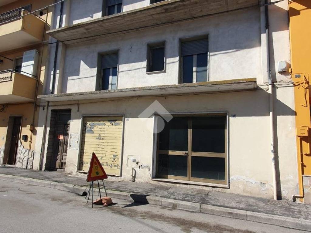 Palazzo / stabile a Avezzano in Via S. Francesco, 150 - Foto 2